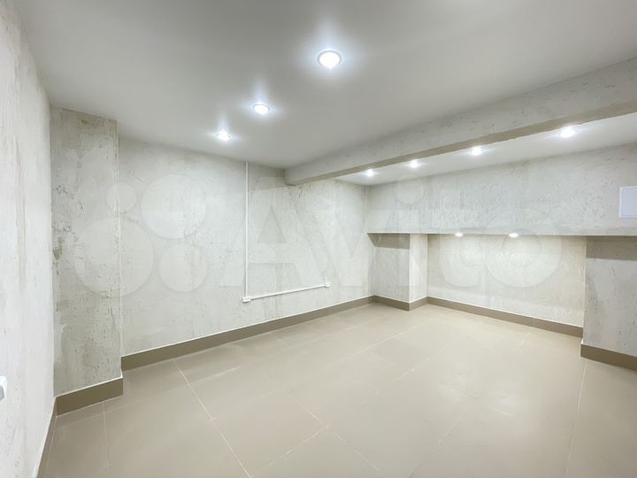 Помещение, 17.2 м2, новый ремонт, первая линия