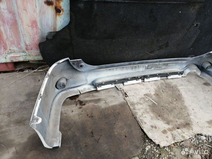 Бампер задний Nissan Serena C25