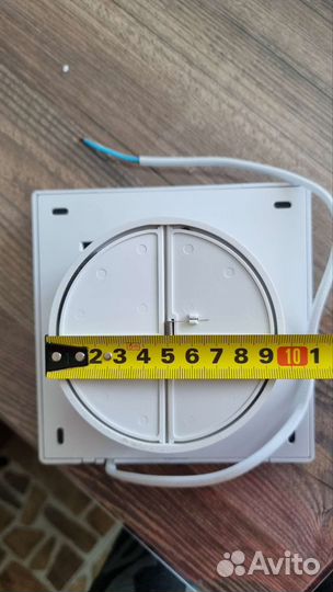 Вентилятор вытяжной 100 мм