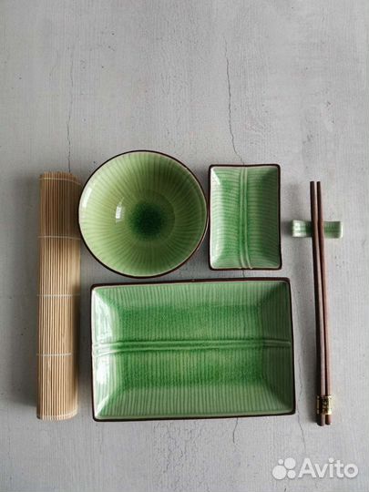 Набор посуды для суши