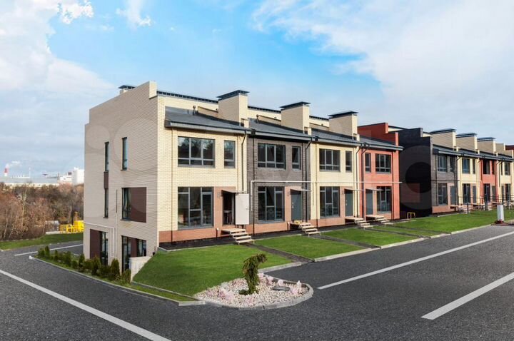 Таунхаус 102 м² на участке 1,5 сот.