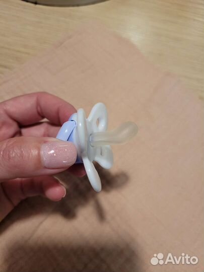 Соска пустышка avent 0-6