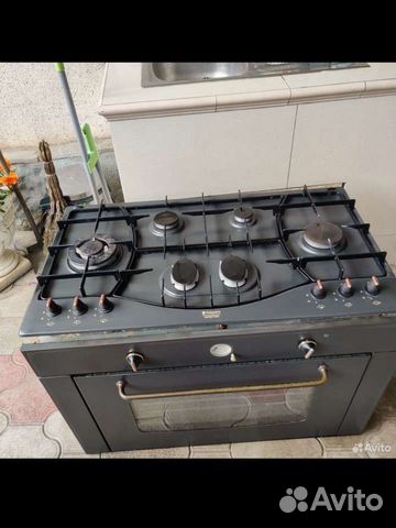 Газовая варочная панель и духовой шкаф Ariston