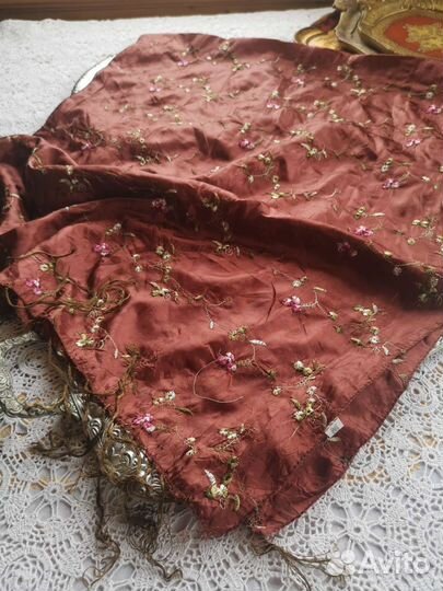 Платок шаль вышитый Шоколад