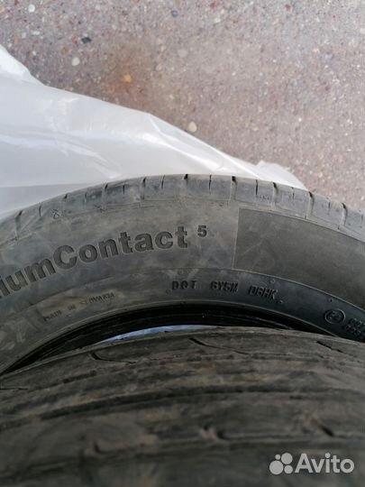 Continental ContiPremiumContact 215/60 R16