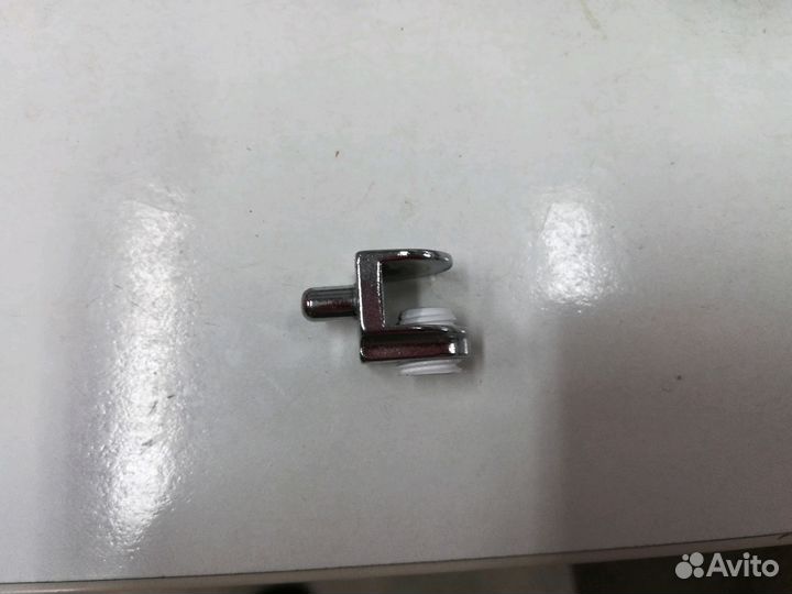 Полкодержатель для стеклянных полок PD GLB с фикса