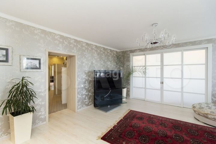 3-к. квартира, 172,6 м², 7/9 эт.