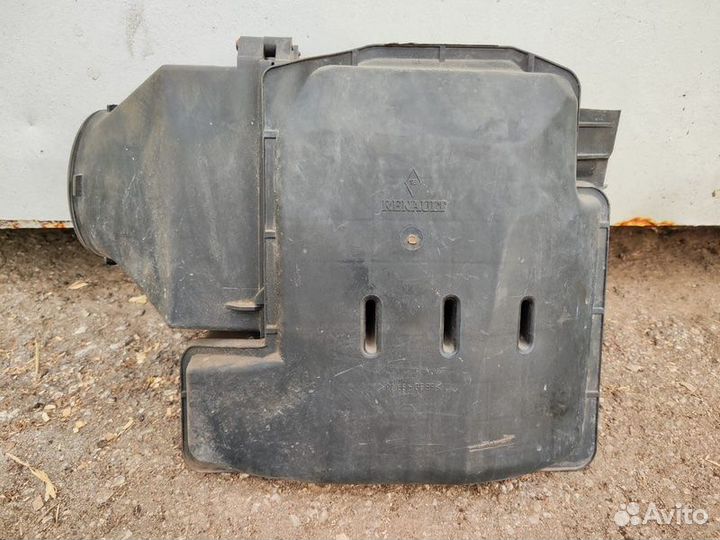 Корпус воздушного фильтра Renault Scenic K4M 2003