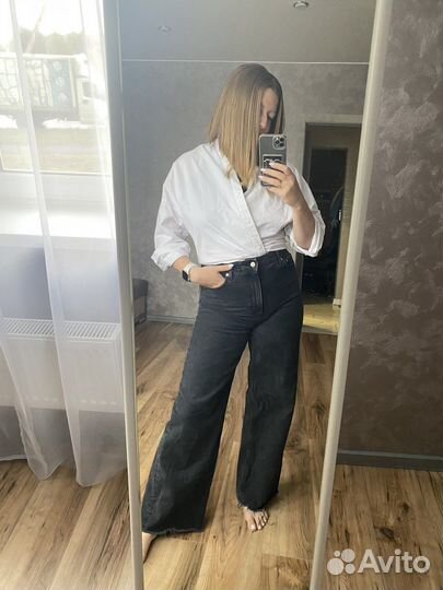 Джинсы mango