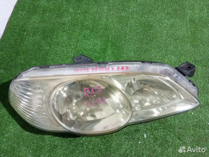 Фара галогеновая правая Honda Odyssey RA6