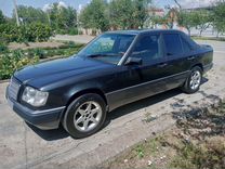 Mercedes-Benz W124 2.6 MT, 1992, 240 000 км, с пробегом, цена 500 000 руб.