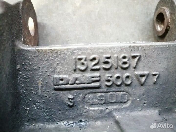 Кронштейн генератора XE390С