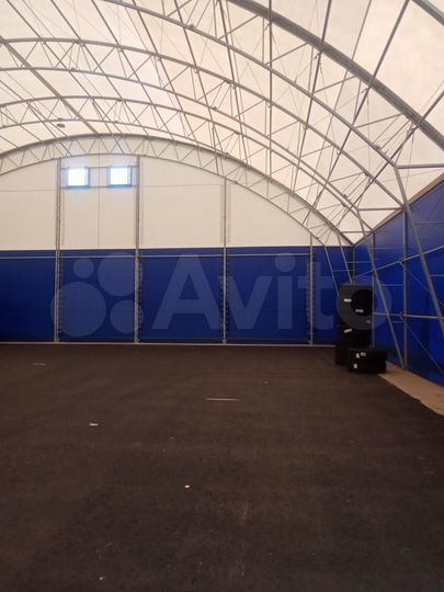 Склад, 990 м²