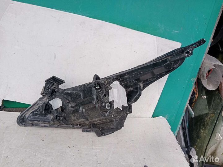 Фара правая Kia Rio 4 Рестайлинг