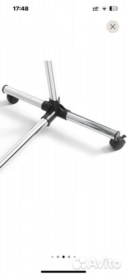 Вешалка напольная на колесах Spaceo