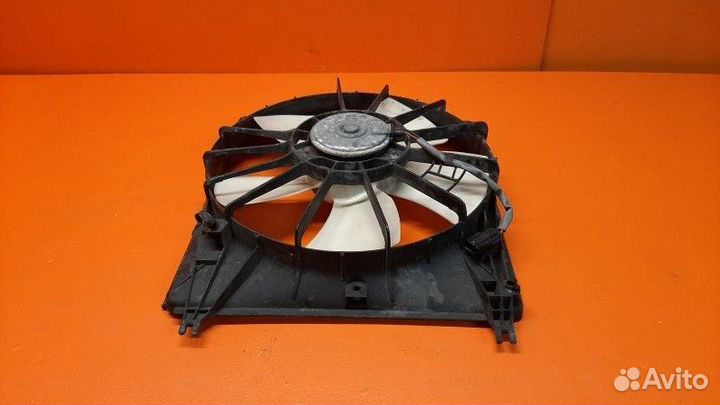 Вентилятор основного радиатора левый Acura Rdx TB1