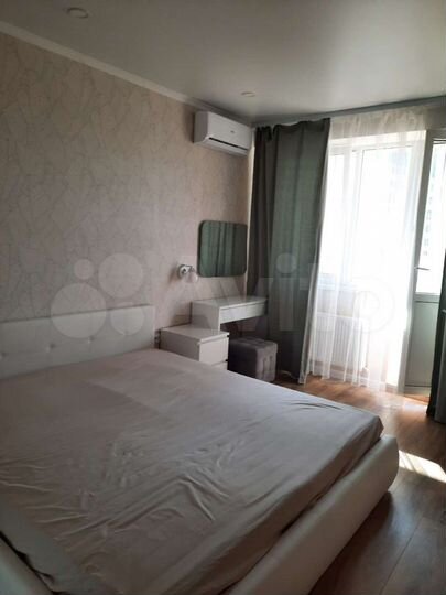 3-к. квартира, 90 м², 15/16 эт.