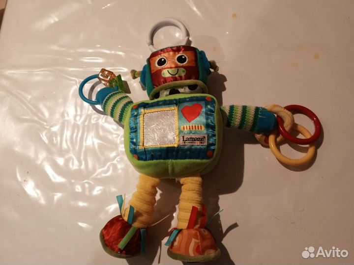 Игрушки новые Lamaze