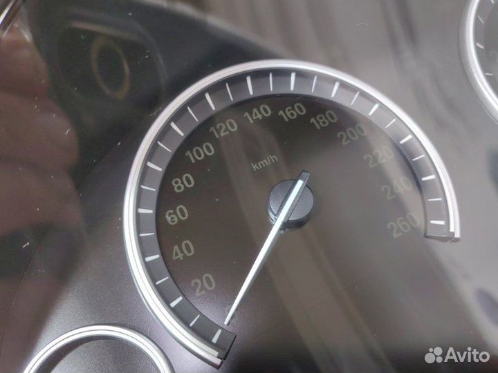 Панель приборов Bmw 5 F10 N63B44 2011