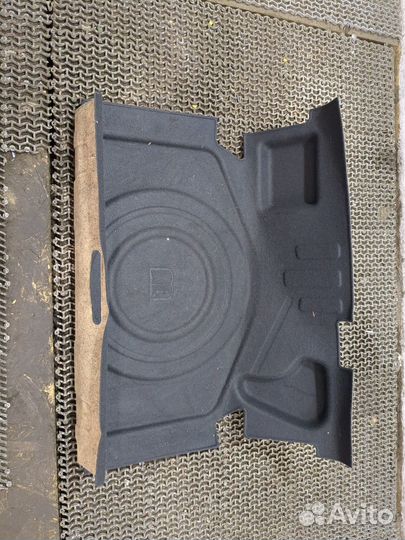 Пол багажника Chevrolet Equinox 2017, 2020