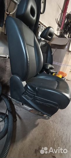 Продам сиденье в авто