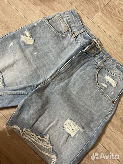 Бермуды pull bear