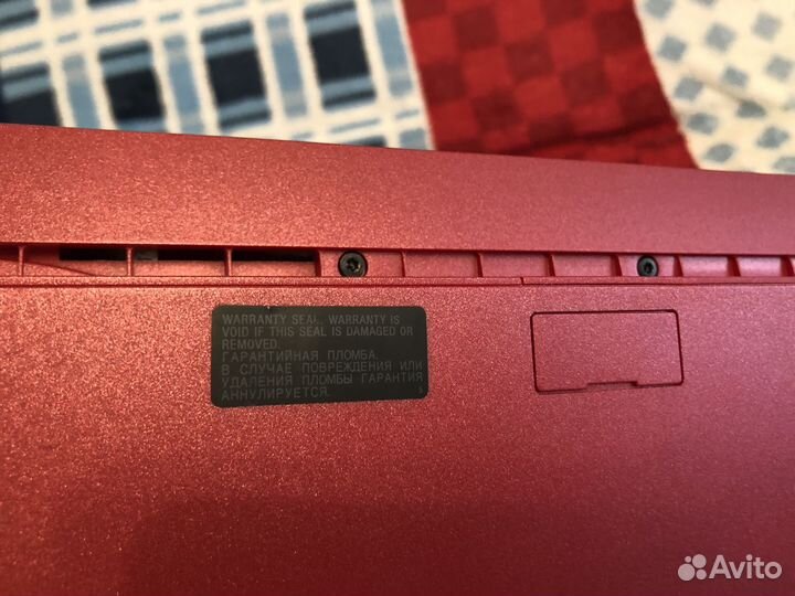 PS3 Slim Scarlet Red 500Gb +134 игры и 2 джойстика