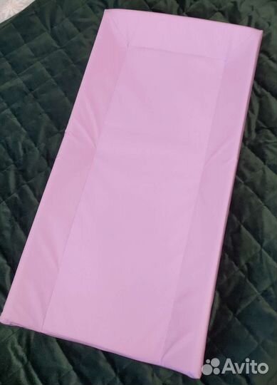 Пеленальная доска на кроватку