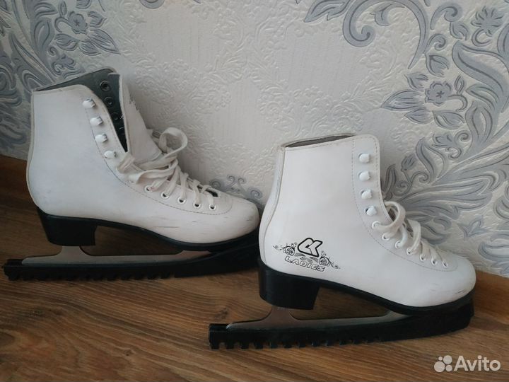 Коньки фигурные