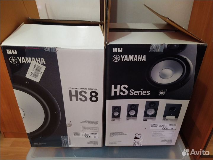 Мониторы активные Yamaha HS8