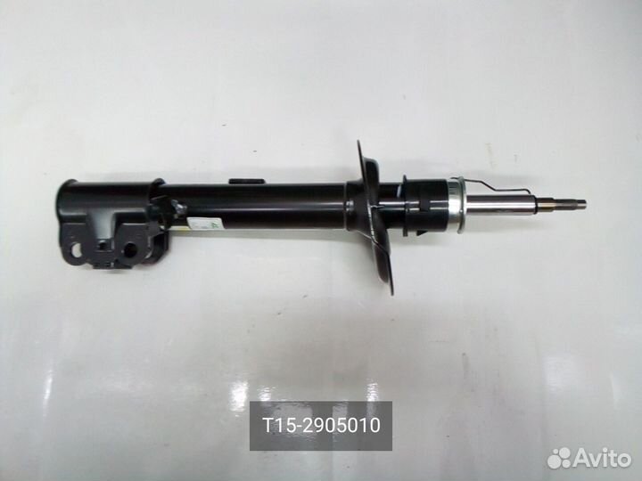 Амортизатор передний левый