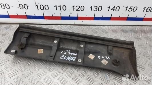 Молдинг двери задней левой land rover range rover