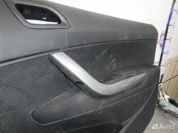 Обшивка двери передняя правая Peugeot 408 TU5JP4