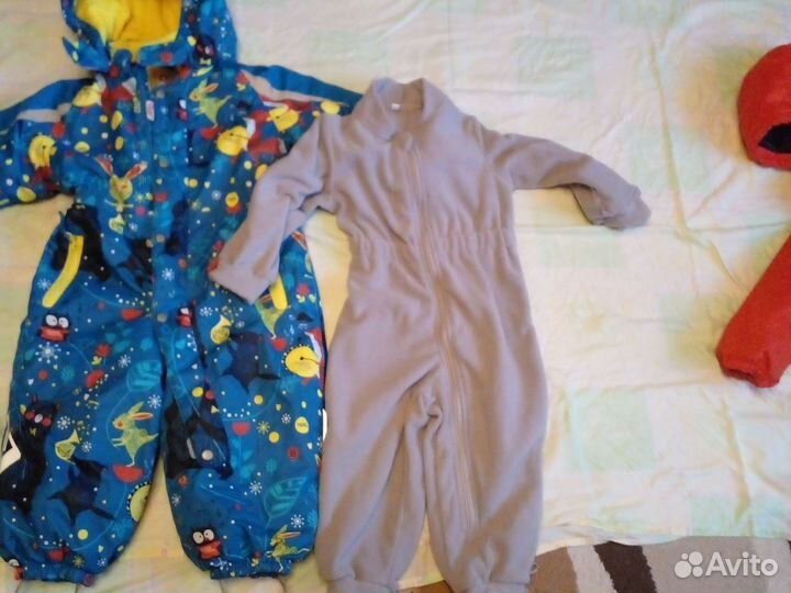 Веши на мальчика 4 лет.цены на всё разные