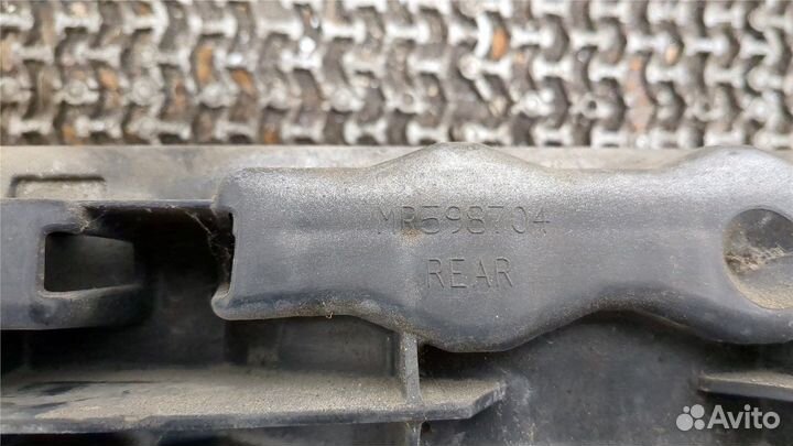 Усилитель бампера Mitsubishi Galant, 2004