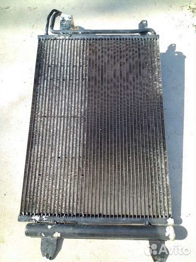 Радиатор кондиционера volkswagen 1K0 820 411 AE