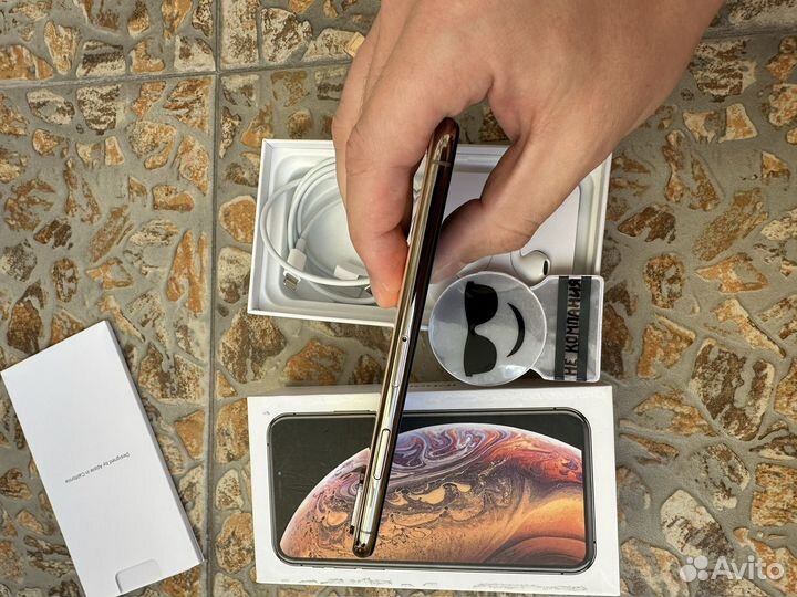 iPhone Xs, 256 ГБ