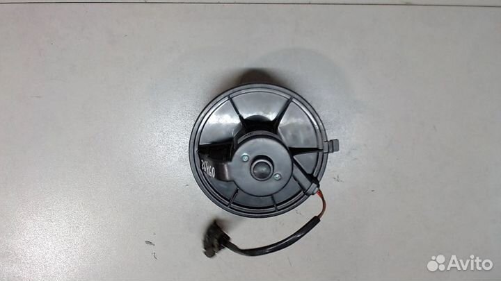 Двигатель отопителя Volkswagen Transporter 4, 1995