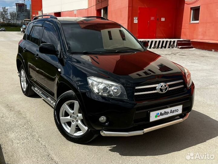 Toyota RAV4 2.4 AT, 2008, 286 000 км