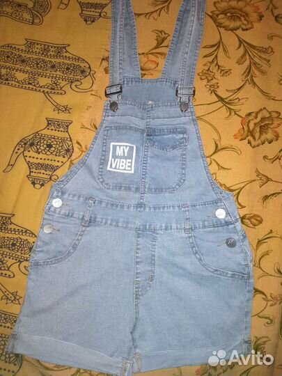 Джинсовый комбинезон для девочки