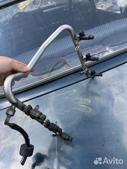 Топливная рампа mercedes w210 m112