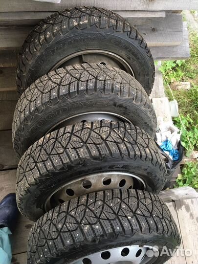 Goodyear Ultragrip 600 175/65 R14