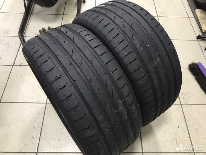 Nokian Tyres Hakka Black 245/40 R18 97Y