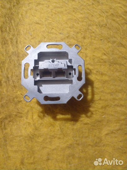 Механизм компютерной розетки RJ45