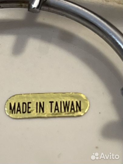 Пепельница Тайвань подставка под полотенце Таил