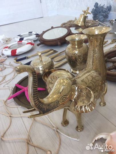 Корабельные Якоря Штурвалы И Рынды