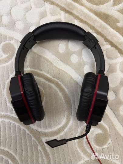 Игровые наушники