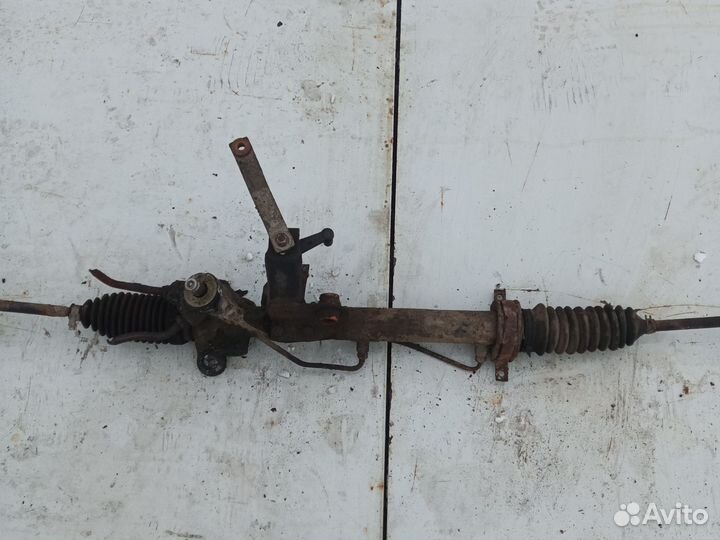 Рулевая рейка VW Passat B3