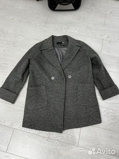 Пальто женское 46 48