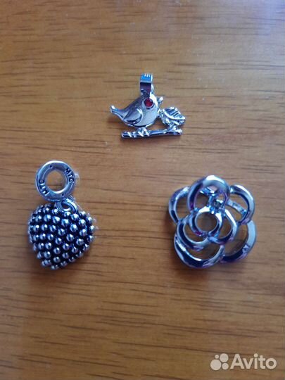 Подвеска. Можно на браслет